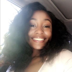 Meet your Posher, Lamonda